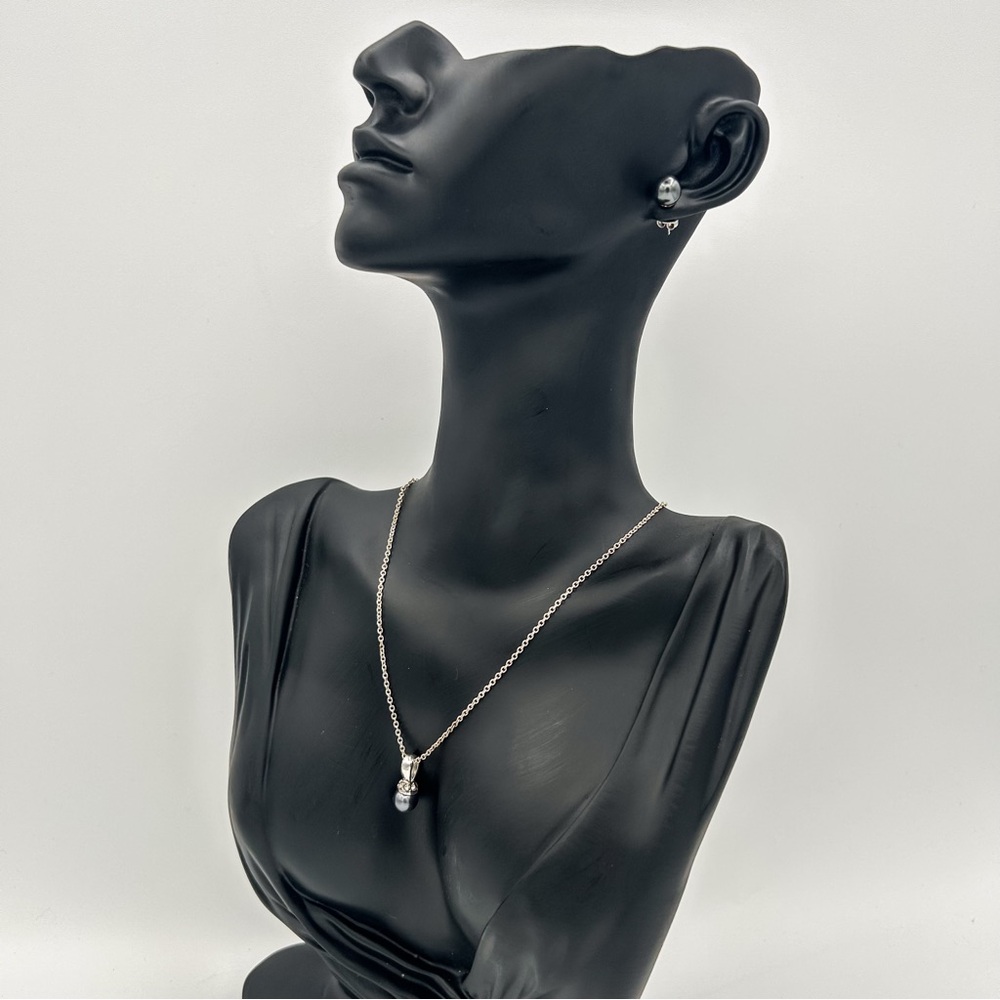 Deep Navy Faux Pearl Necklace‎ & Earring Set | KR Charm | Elegant Minimalist